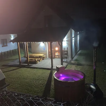 Kaszubska Osada Z Balia Tuchomie