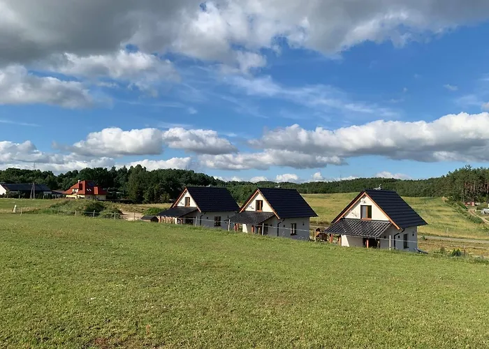 Kaszubska Osada Z Balia Tuchomie